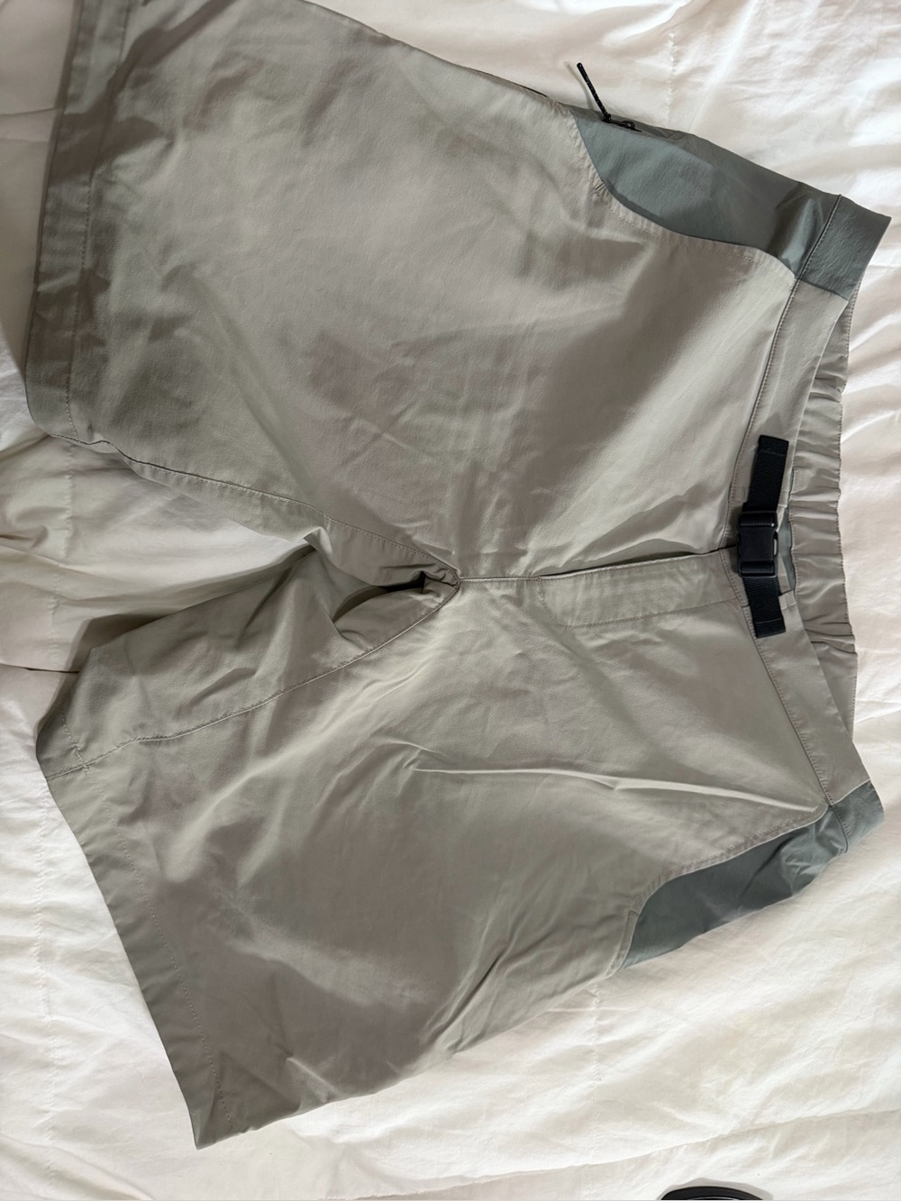 RAPHA  XL men's explorer shorts